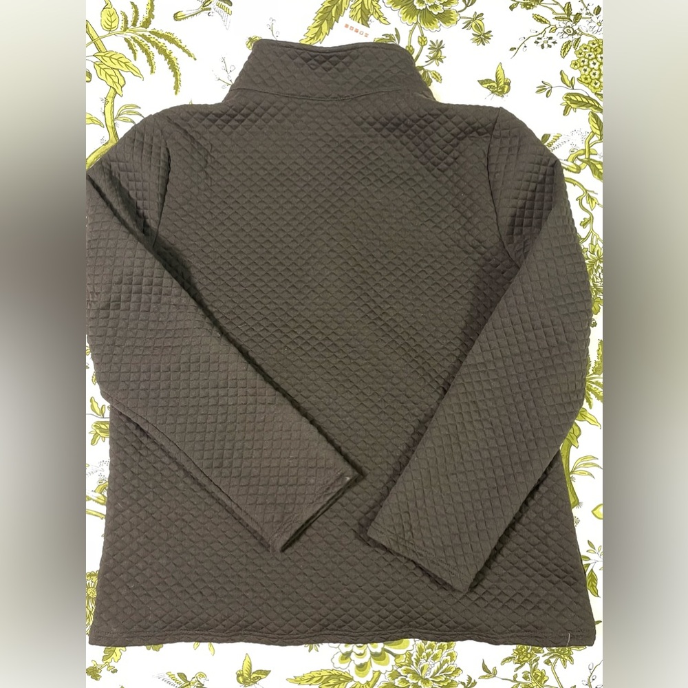 Quilted Pullover - Picture 2 of 3